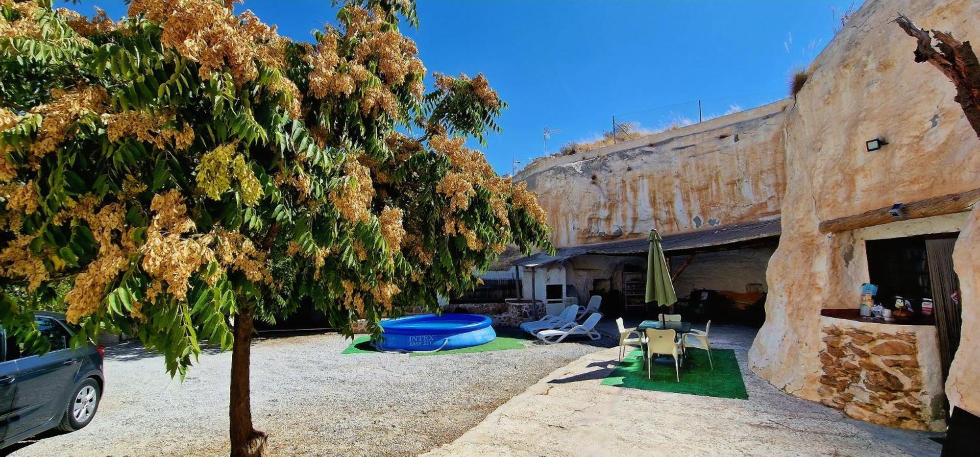 Casa Cueva Cascamorras "Capricho Andaluz" Baza Exterior photo