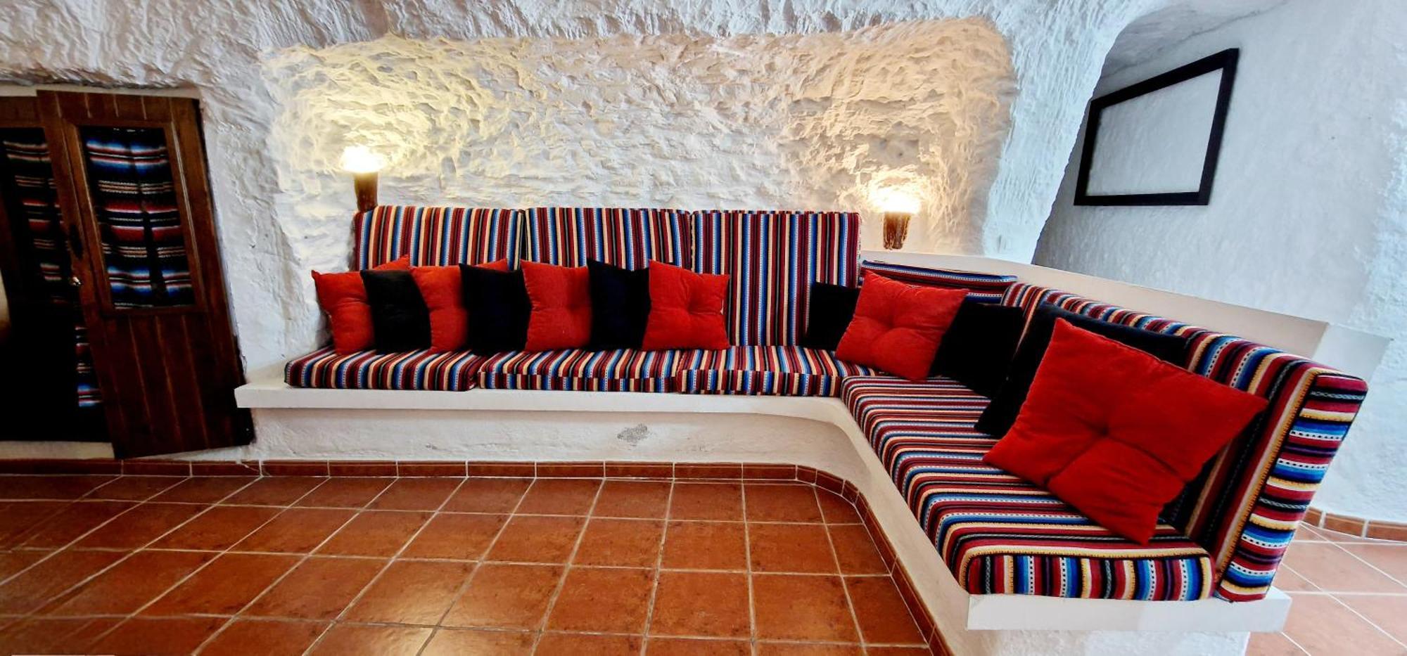 Casa Cueva Cascamorras "Capricho Andaluz" Baza Exterior photo